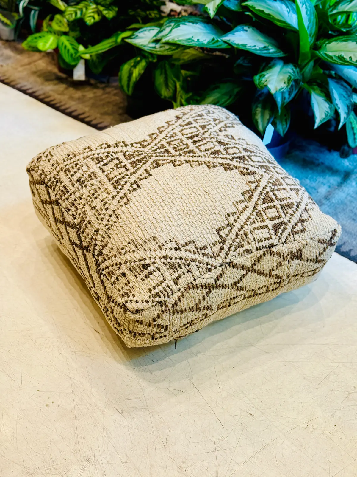 Vintage Moroccan Pouf 0002 1