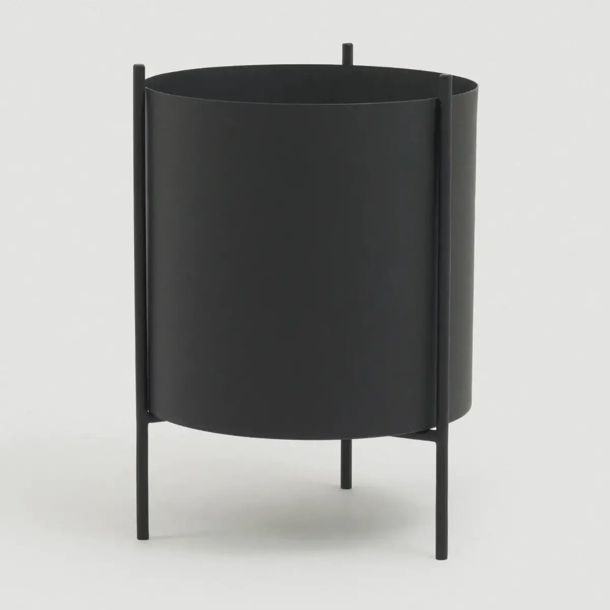 Botanic Plant Pot W Stand - Black 1