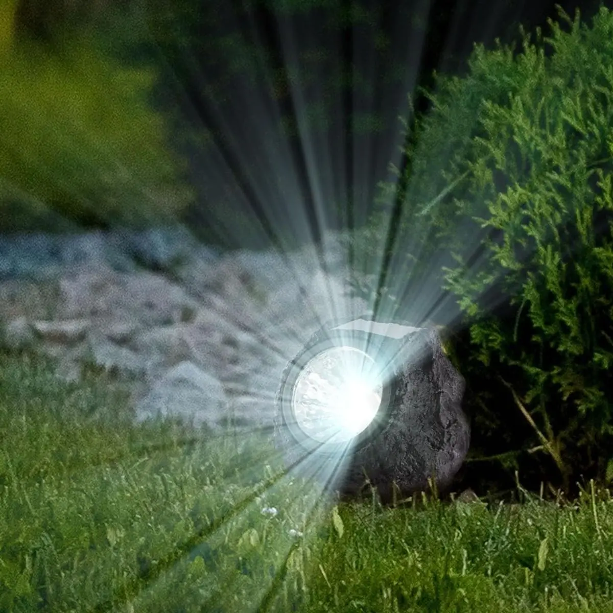 Roca Solar Lampara Foco Luz Para Jardín En Forma De Roca Negra. Con Panel Solar En Forma De Piedra Negra. Luz Cálida Amarilla 2