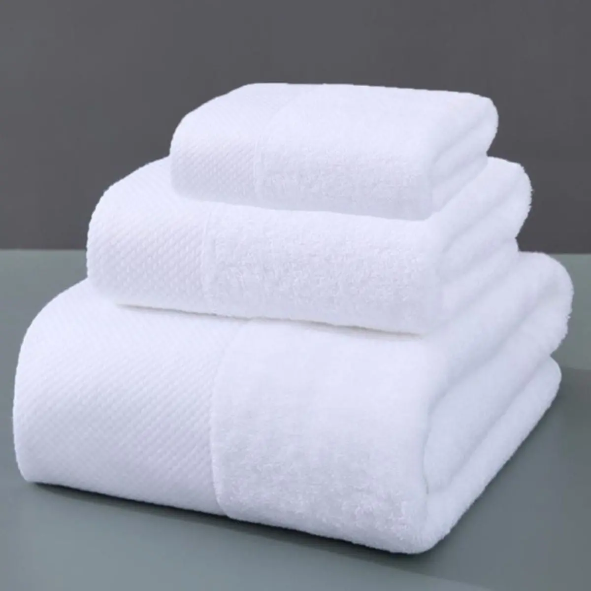 Toallas Para Baño De Algodón Puro. Suaves, Absorbentes Y De Calidad Hotelera. Color Blanco. 1