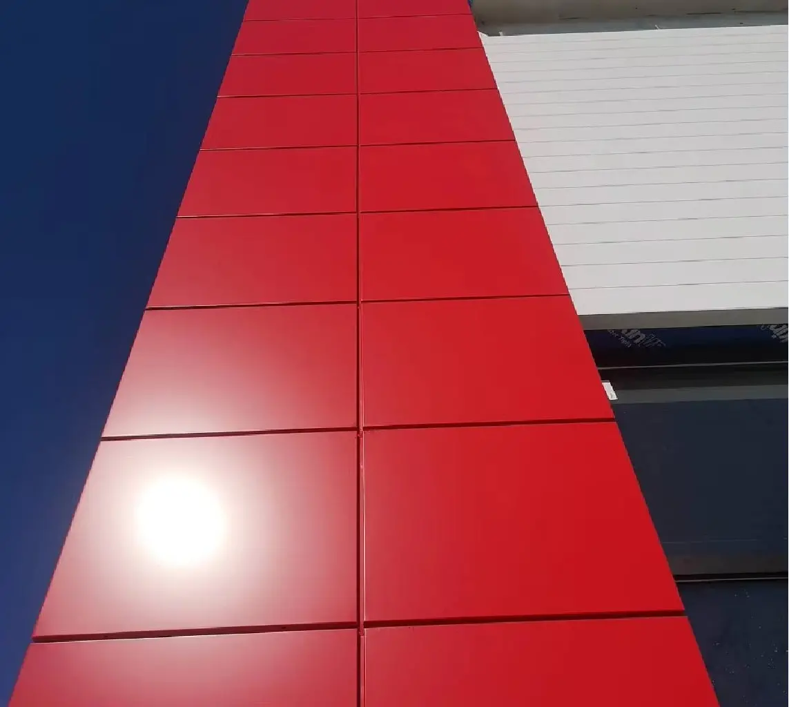 Lámina Alucobond Acm 4Mm Pvdf 1.22X2.44M (4X8pies) Panel Revestimiento Exterior De Alta Calidad Color Rojo B037 2