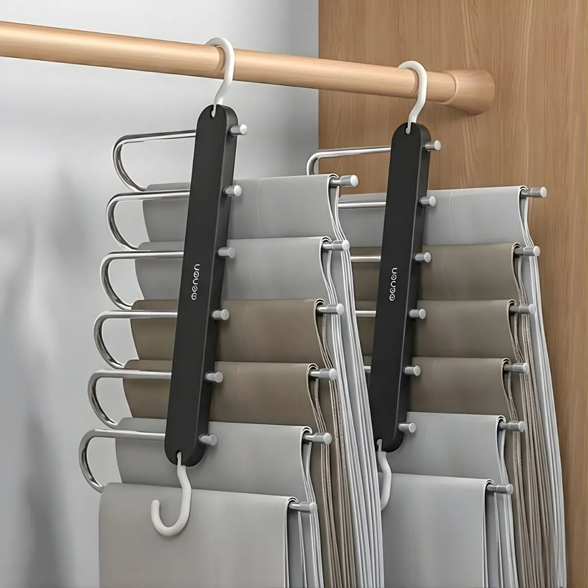 Percha Organizadora Para Clóset. Gancho Ropa Colgador Multifuncional Para Pantalones. Organizador De Ropa Vertical. Color Negro. 1