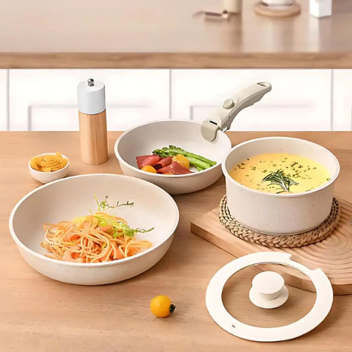 Ollas Y Sartenes Antiadherentes Set De 5 Piezas Con Mango Desmontable. Incluye Sartén, Cacerola Y Tapa De Vidrio 1