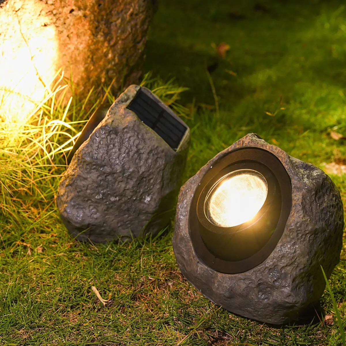 Roca Solar. Lampara Luz Solar Para Jardín. Ip65 Foco Lampara Con Panel Solar En Forma De Piedra. Luz Blanca Y Cálida. 1