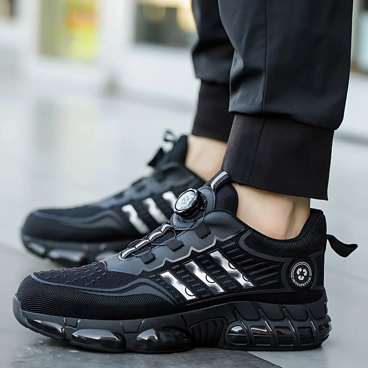 Botas Zapatillas De Seguridad Con Punta De Acero. Color Negro Y Blanco. Calzado De Trabajo Atlético. 4