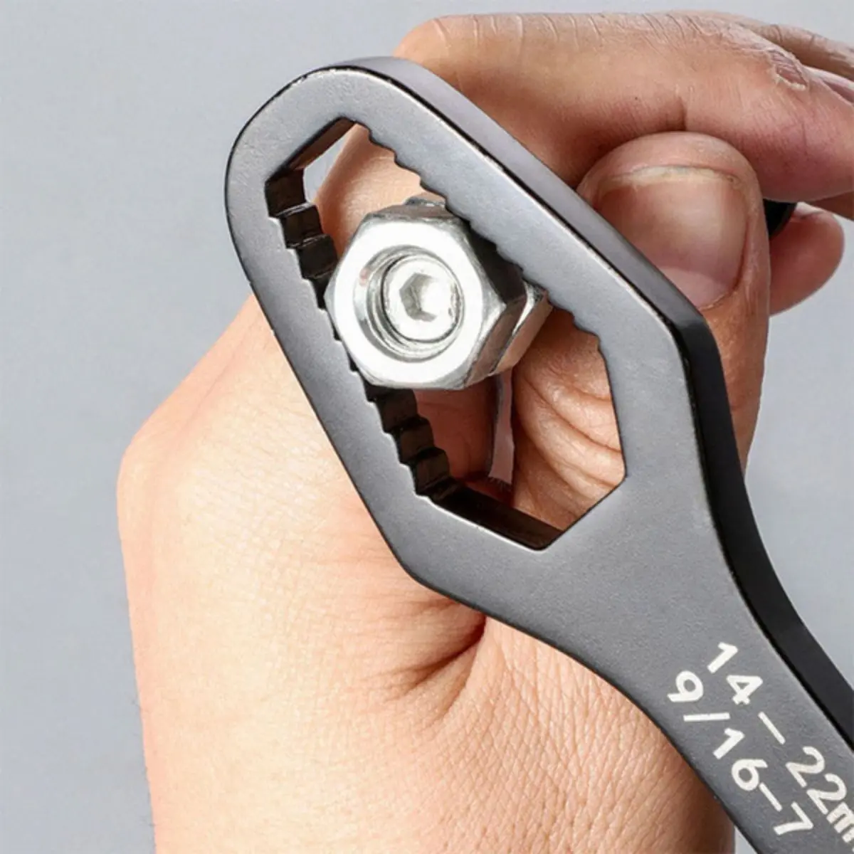 Llave Universal De Doble Boca Para Tuercas 5/16" A 7/8". Largo 220Mm. Herramienta 1