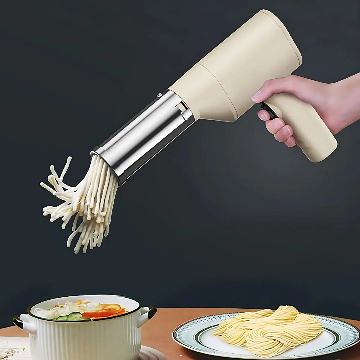 Máquina Para Hacer Pasta Inalámbrica. Noodle Maker Portátil Y Recargable. Incluye Accesorios. 1