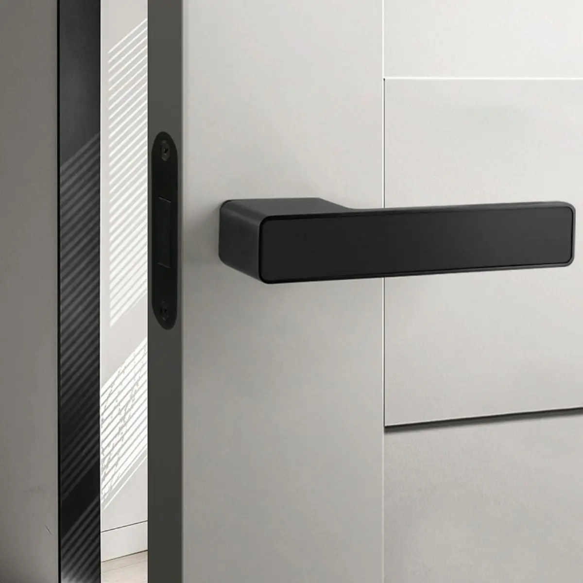Cerradura De Llave Oculta Puerta Interior. Manija Minimalista Para Puertas 36-56Mm De  6.4X2.9” (163Mm X 58Mm). Color Negro Mate. 1