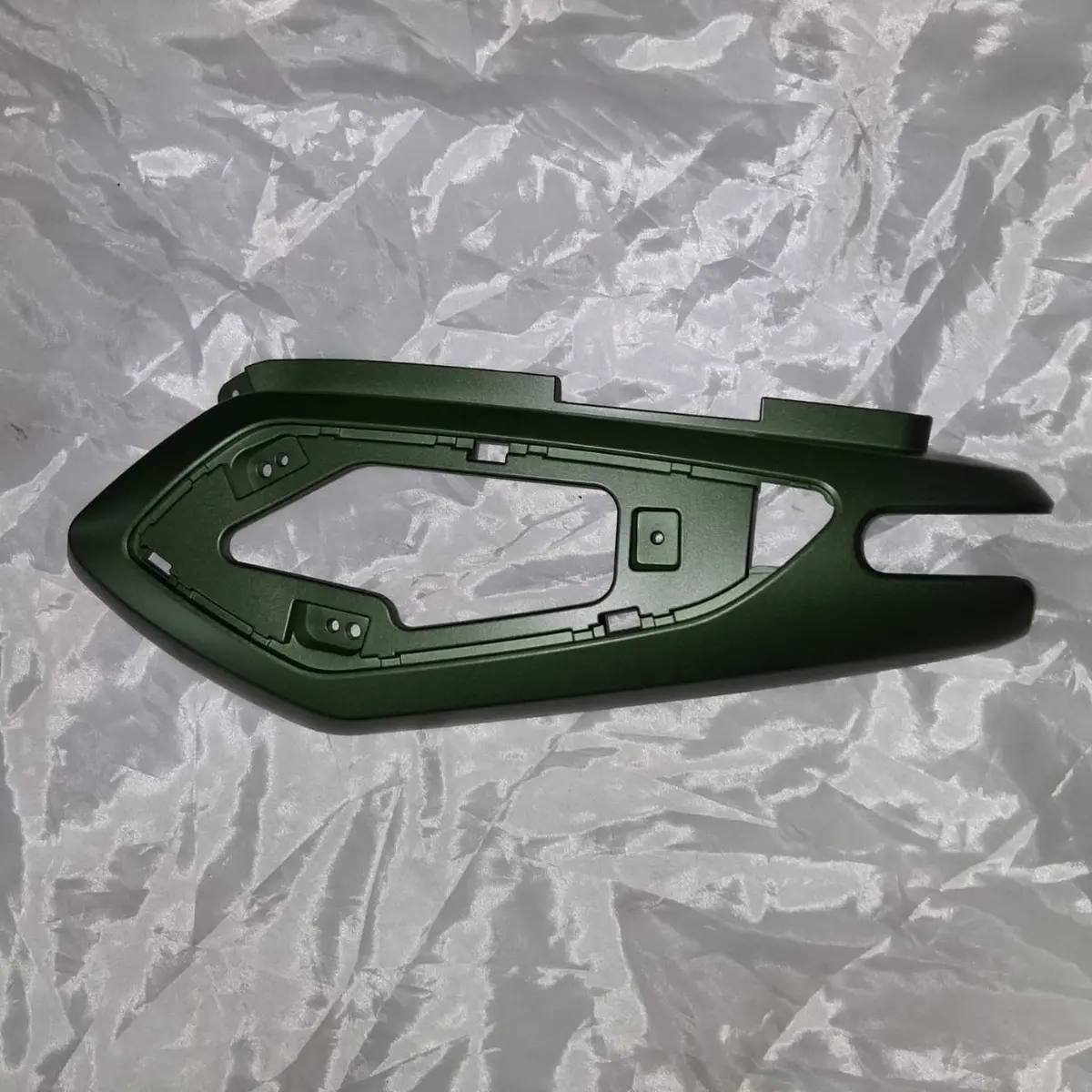 Covertor Izquierdo Verde Con Calcomanias (Minnix150) Left Body Cover Matt Green Gc With Sticker 1