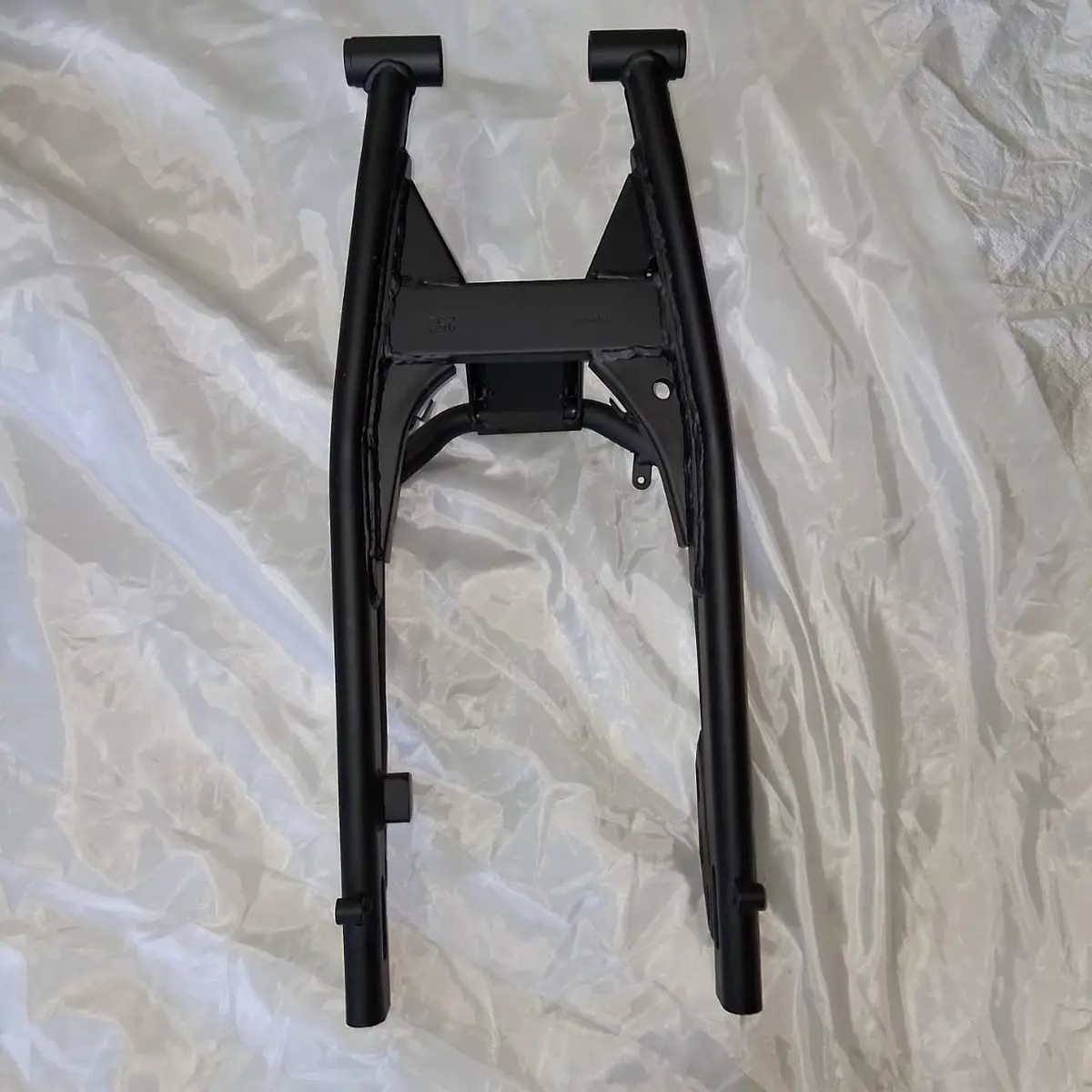 Basculante (Leoncino250) Rear Swing Arm Assy 1