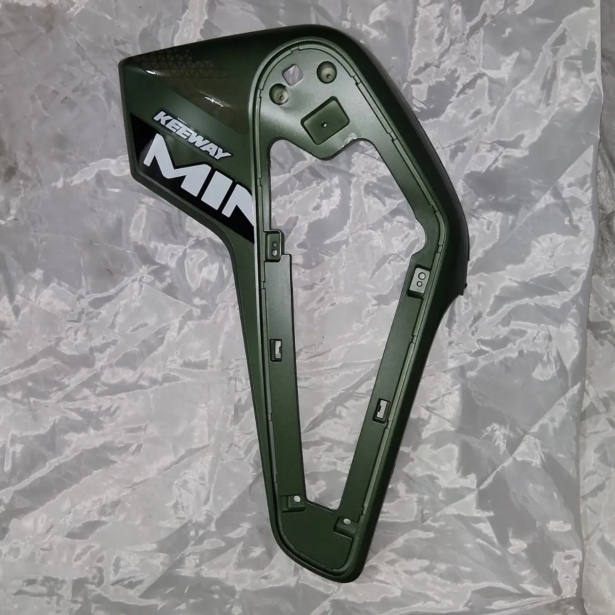 Panel Izquierdo Del Tanque De Combustible Blanco Con Calcomania (Minnix150) Fuel Tank Left Panel Matt Green Gc With Sticker 1