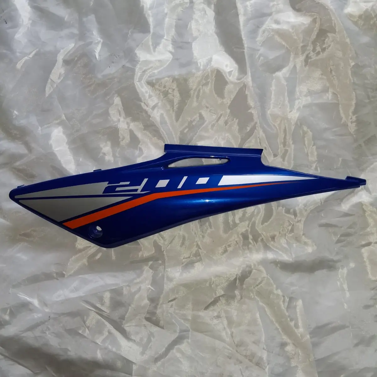Covertor Trasero Izquierdo Azul  (Tx200 New) Left Tail Cover Blue L3 1