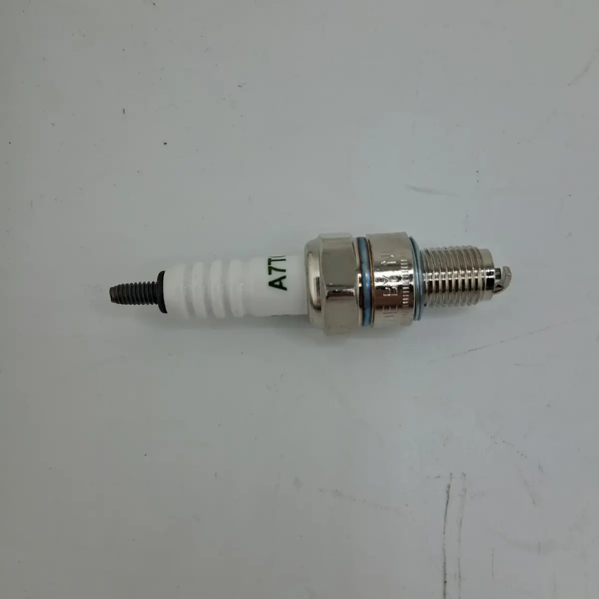 Bujia (Minnix150) Spark Plug 1