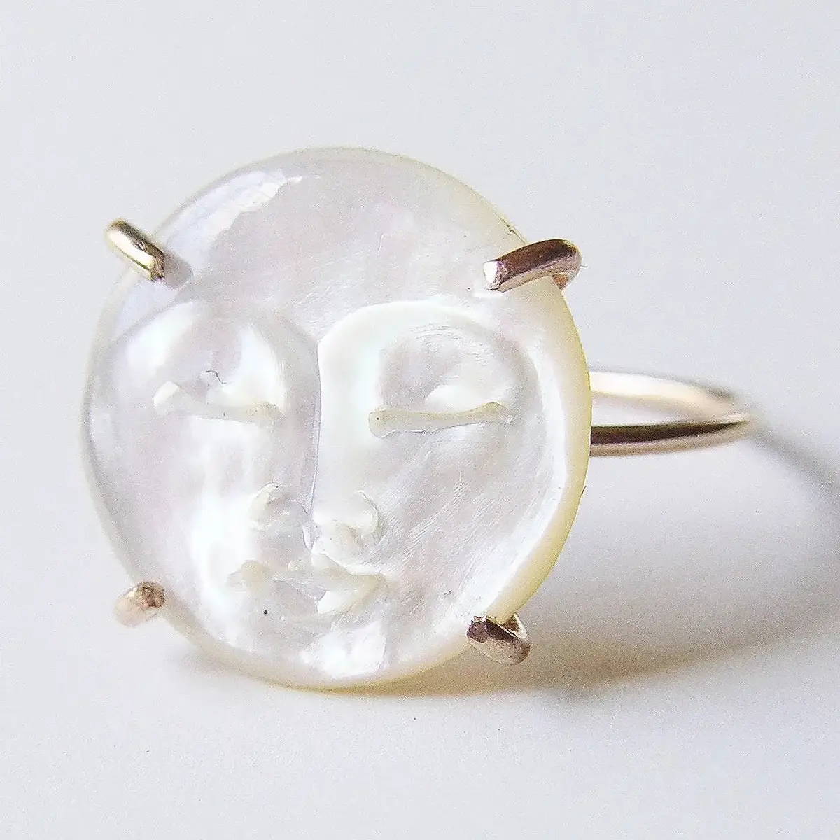 Pearl Moon Face Gold Ring - Size 5 1