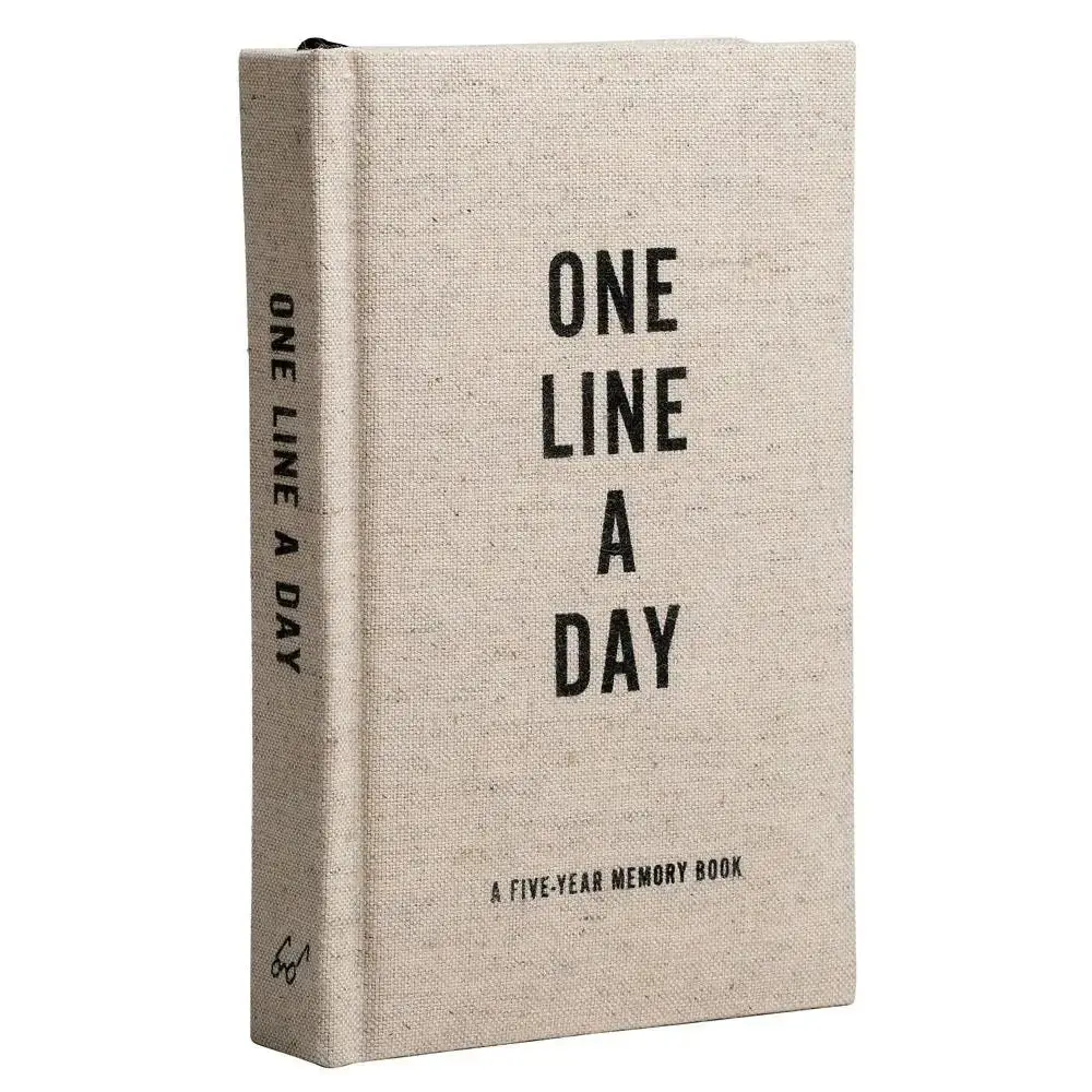 One Line A Day: A Five-Year Memory Book 1