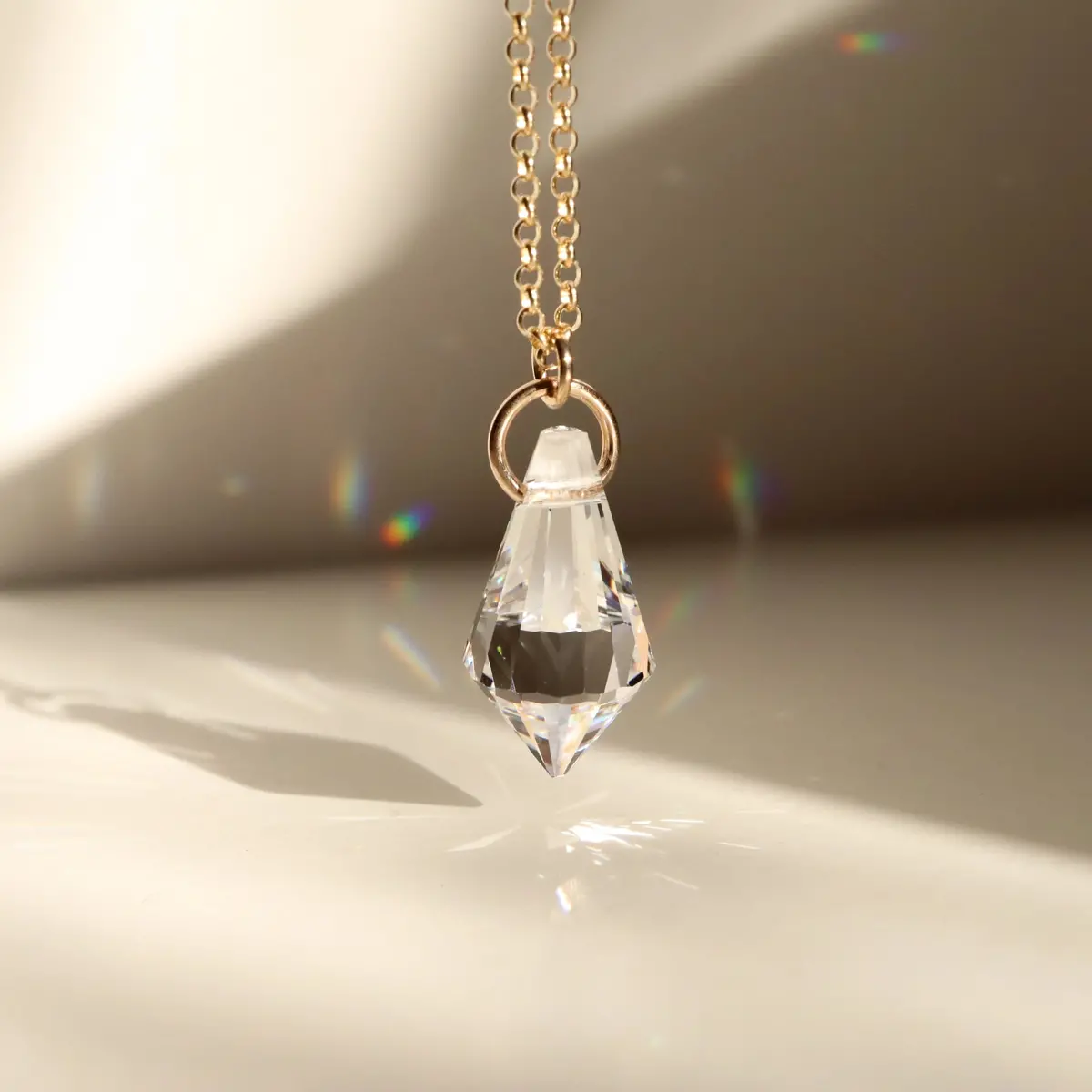 Prisma Crystal Necklace No. 07 1