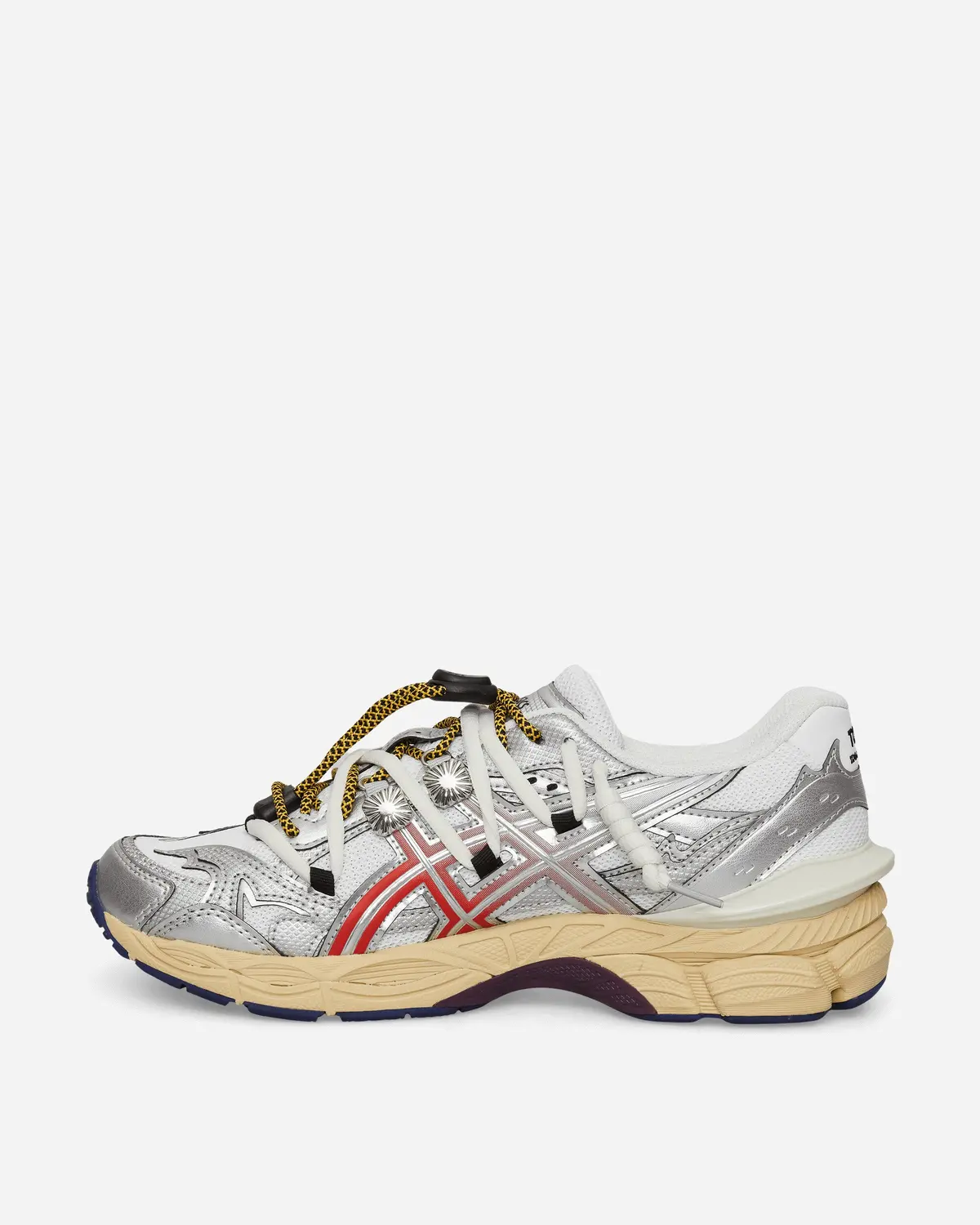 Toga Archives Gel-Cumulus 16 Sneakers White / Red Pure Silver 3