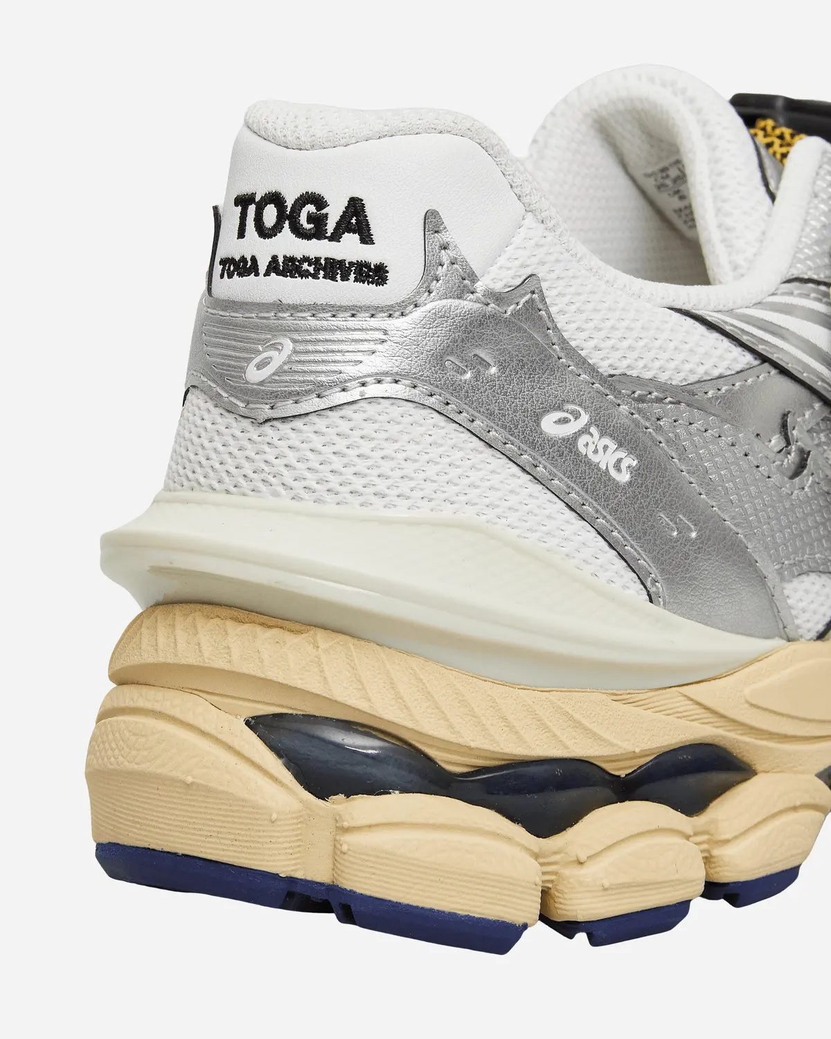 Toga Archives Gel-Cumulus 16 Sneakers White / Red Pure Silver 7