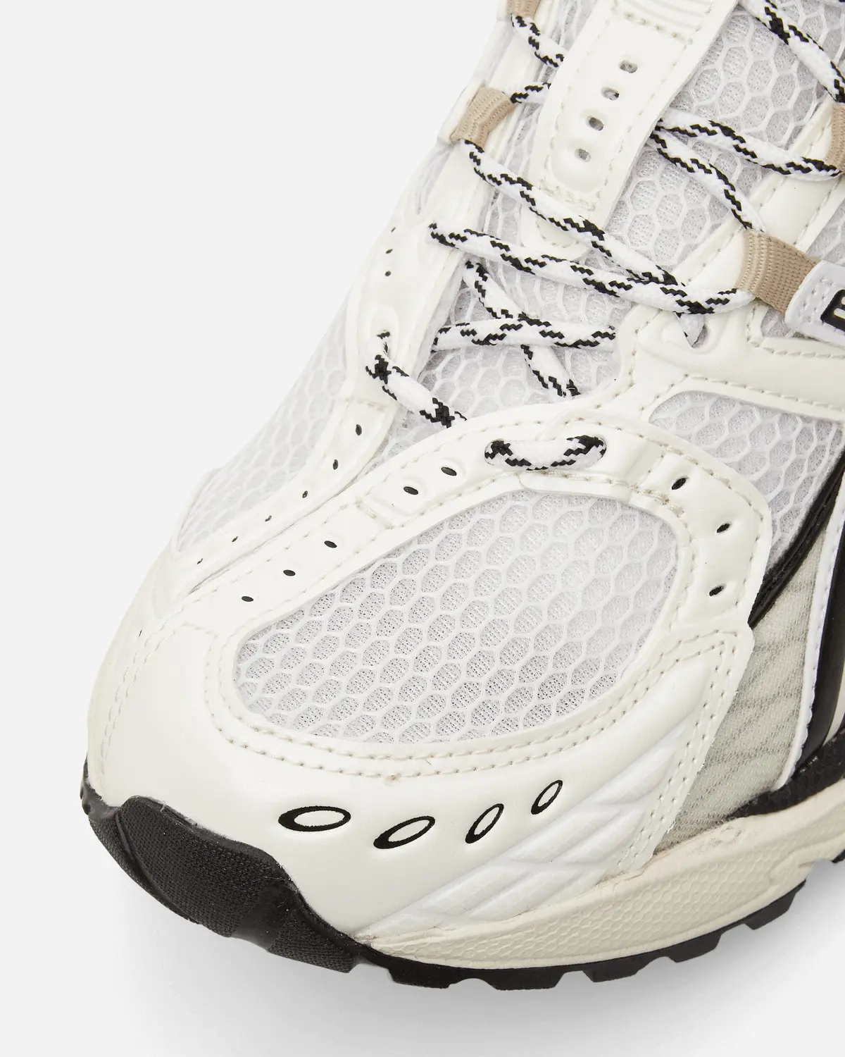 Gel-Nimbus 10.1 Sneakers White / Ivory 6