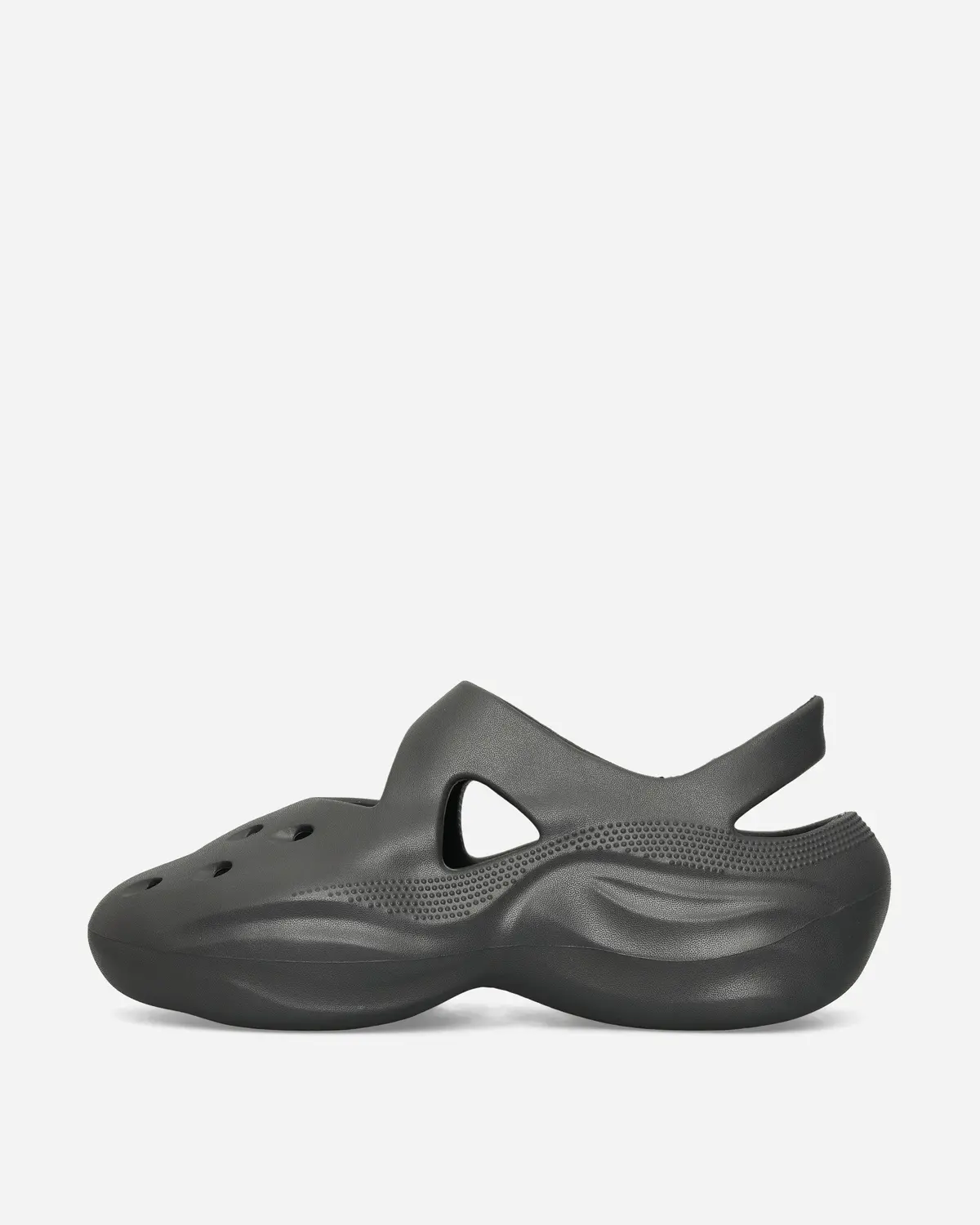 Dingyun Zhang Diffuser Clogs Black Sand 3