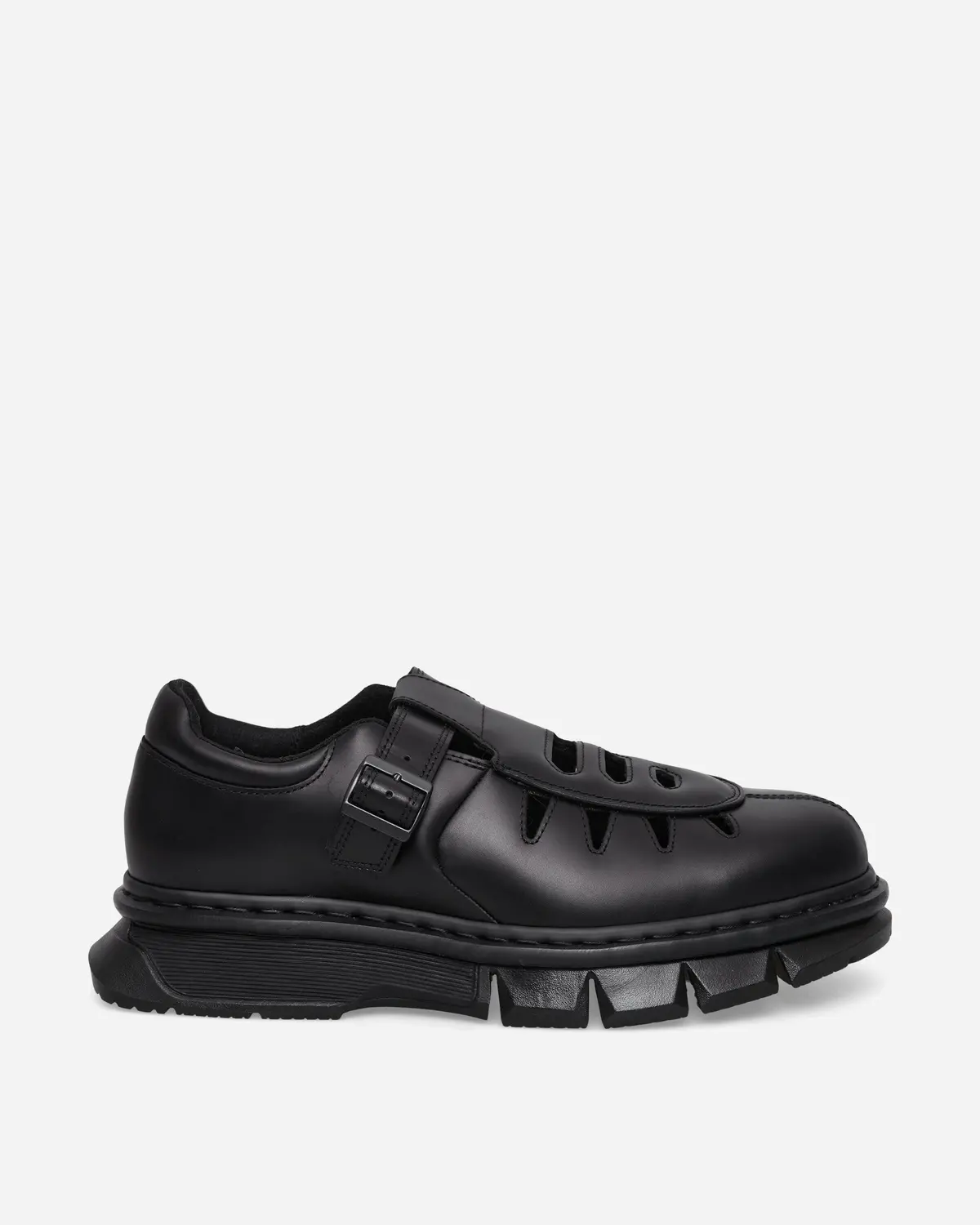 Qubist Fisherman Shoes Black 1