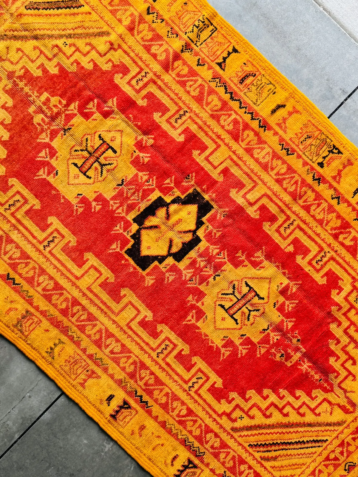 Vintage Ouazguita Moroccan Rug (8' X 4’ 6”) 1