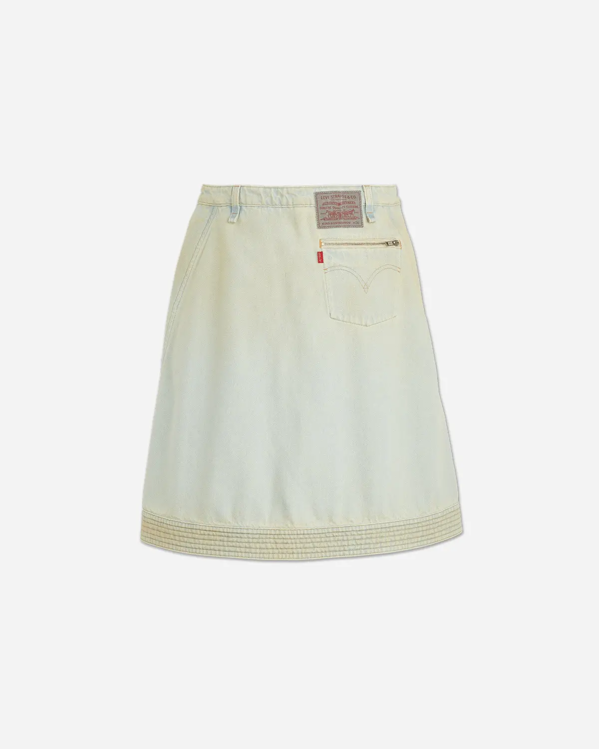 Women's Levi's Carina Apron Shorts Light Indigo Wash 2