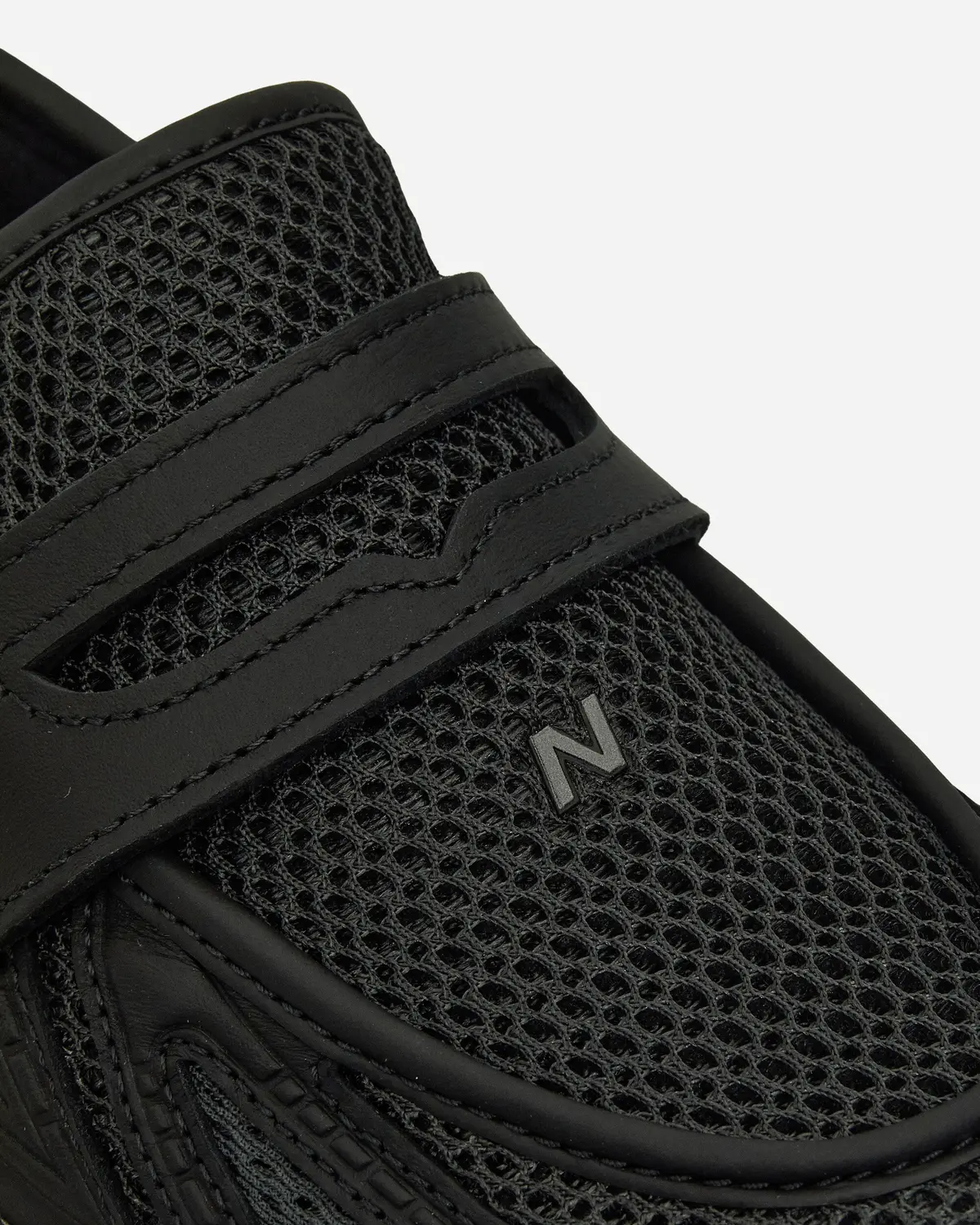 1906L Sneakers Black / Phantom 6