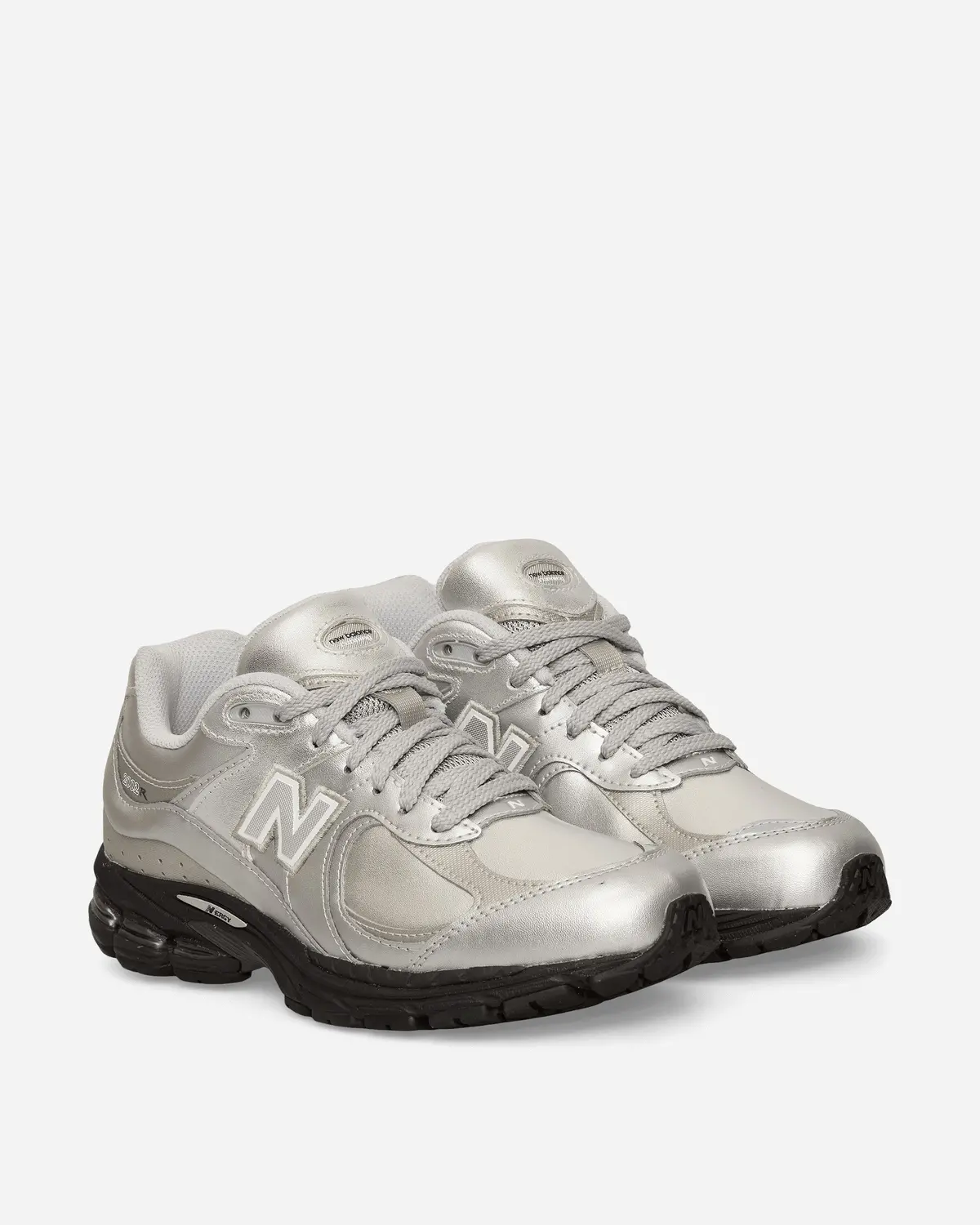 2002R Sneakers Silver Metallic 2