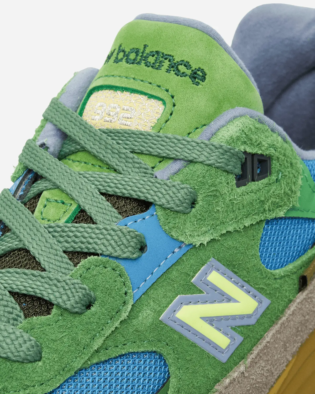 Salehe Bembury Made In Usa 992 Sneakers Green / Sky Blue 6