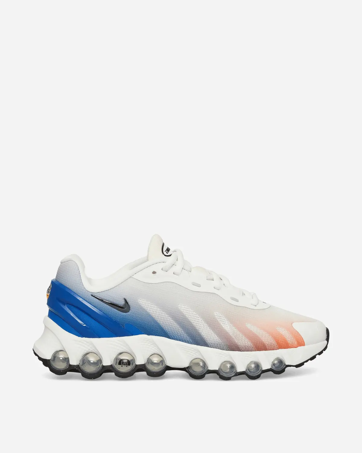 Air Max Dn8 Sneakers Summit White / Vivid Orange 1
