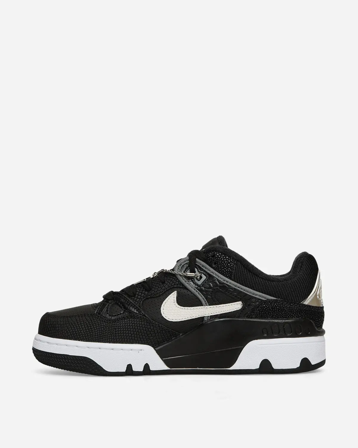 Nigo Air Force 3 Low Sneakers Black / White 3
