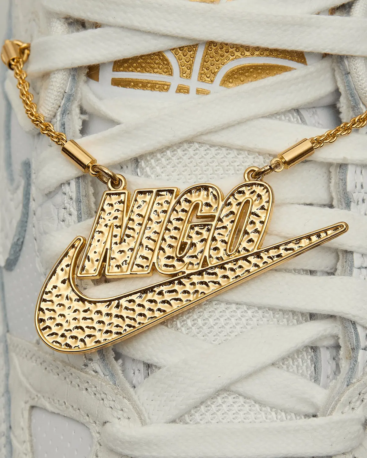 Nigo Air Force 3 Low Sneakers White / Metallic Gold 7