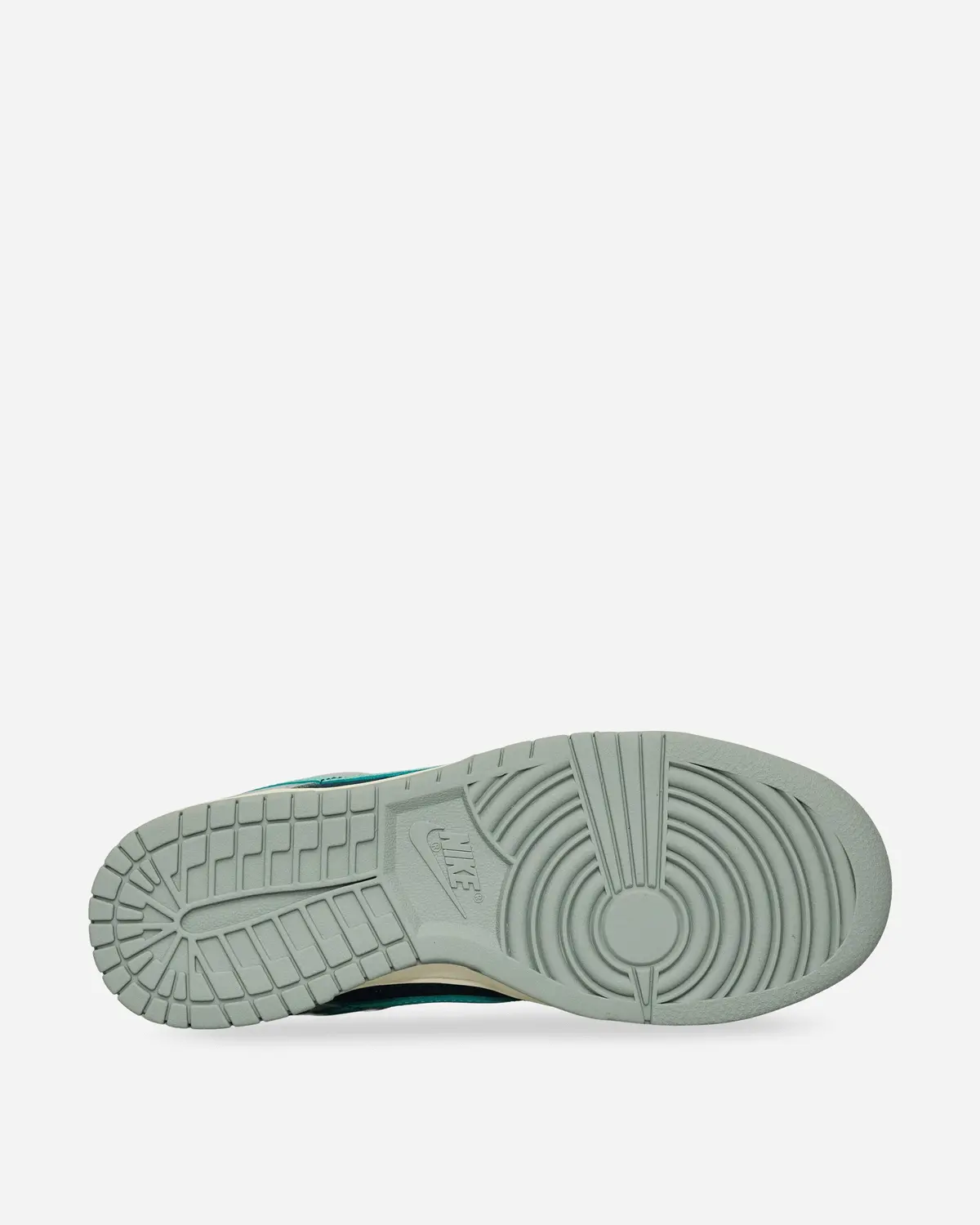 Dunk Low Retro Sneakers Light Pumice / Dark Obsidian 5