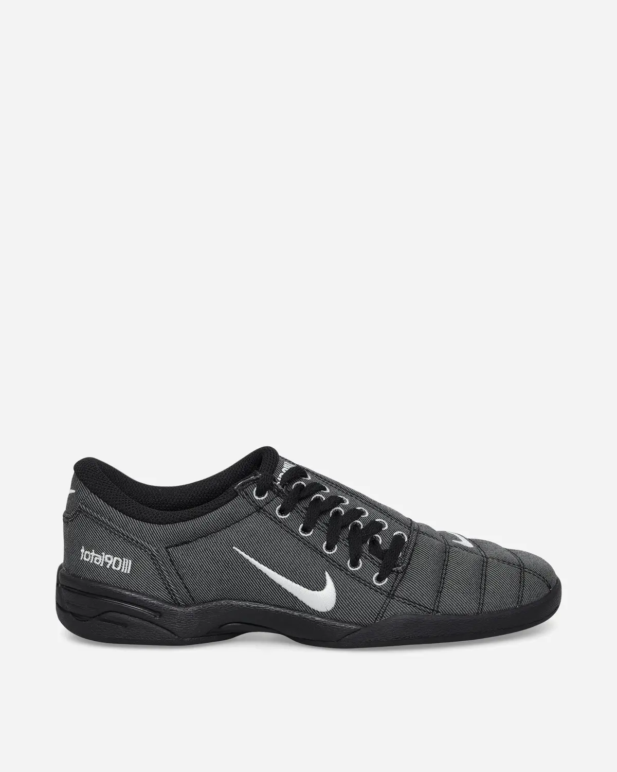 Total 90 Premium Sneakers Black / White 1