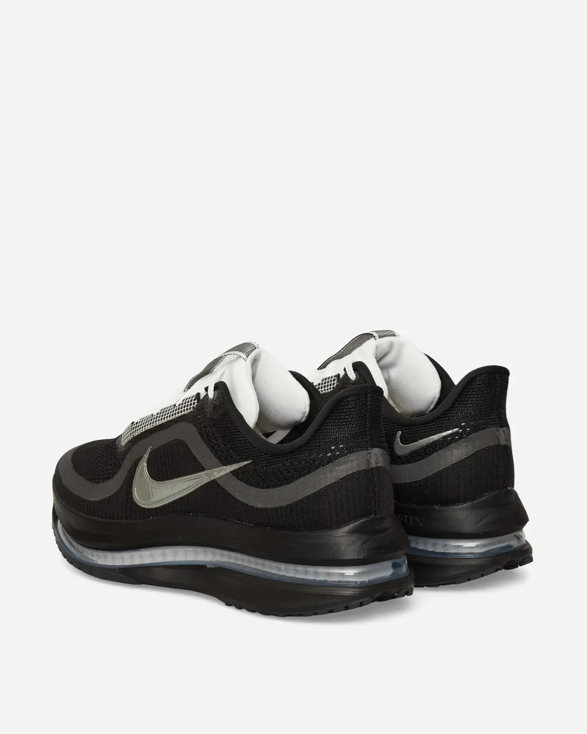 Pegasus Premium Sneakers Black / White 4