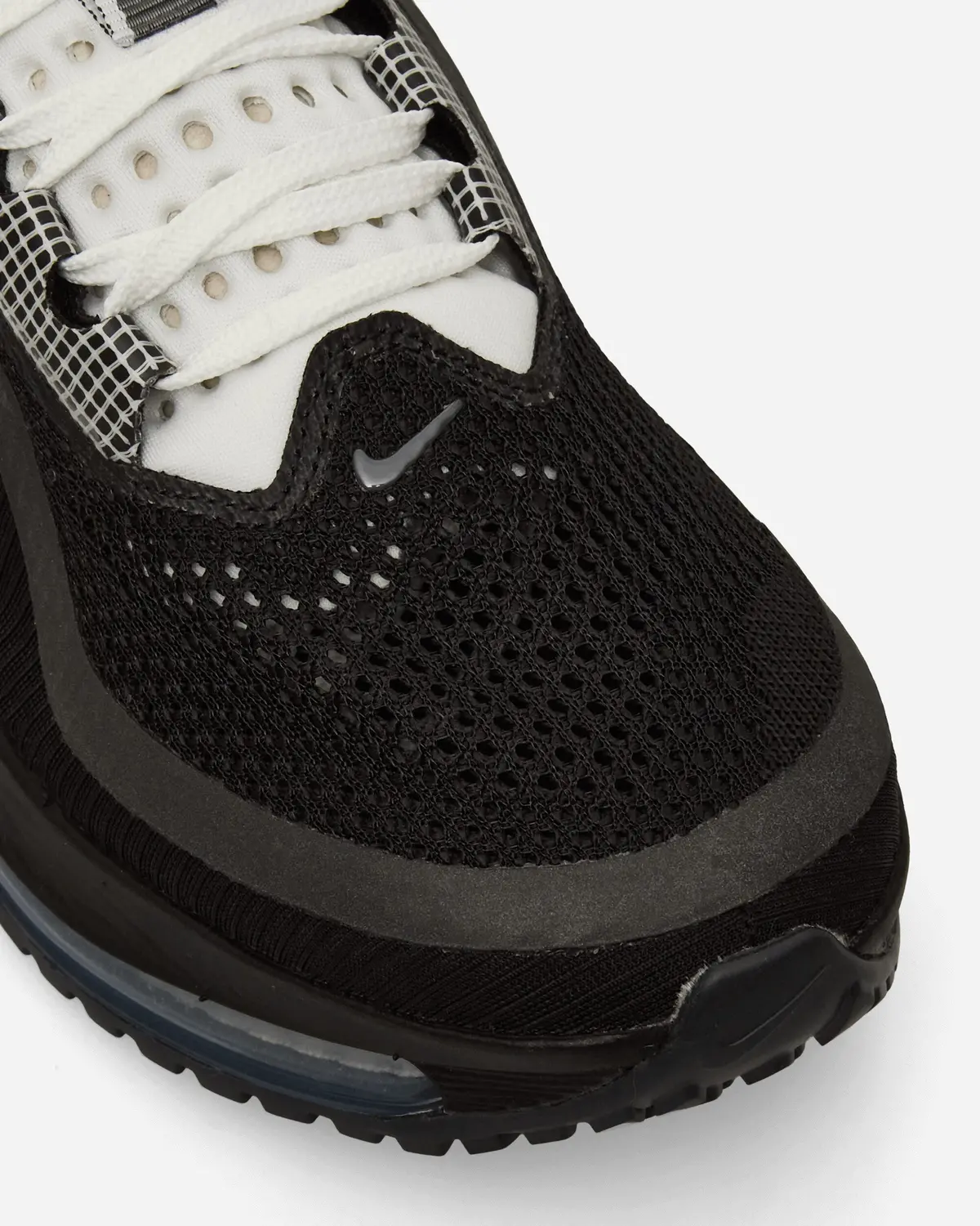 Pegasus Premium Sneakers Black / White 6