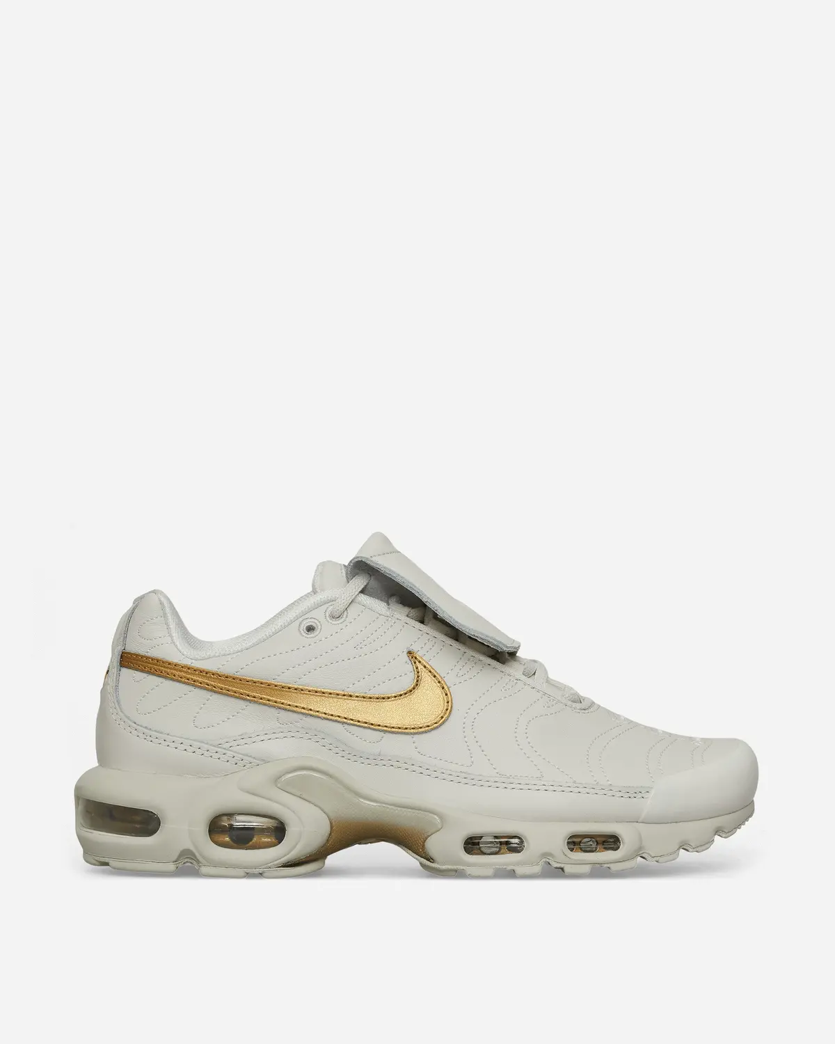 Air Max Plus Tnpo Sneakers Phantom / Metallic Gold 1