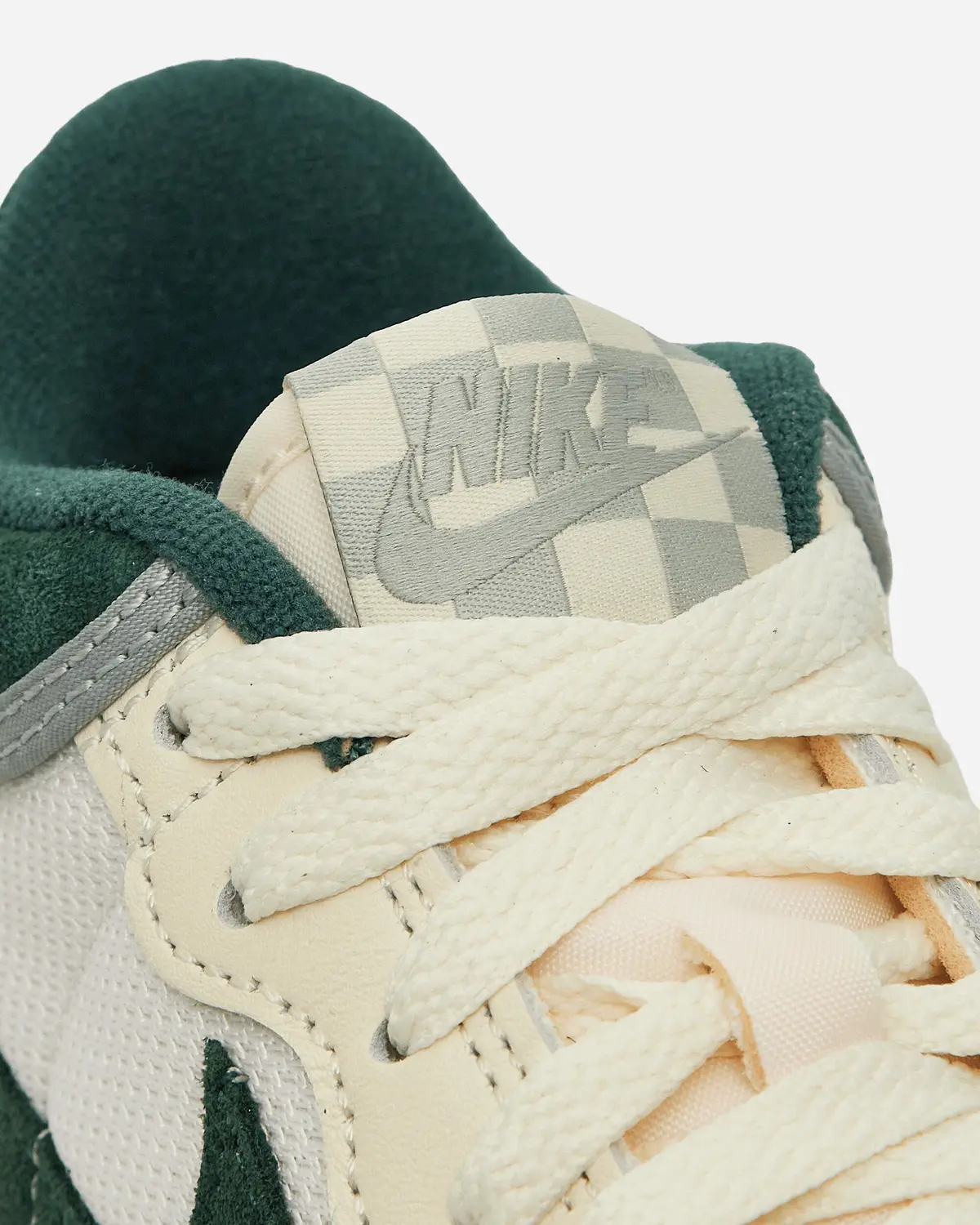 Attack Sneakers Sail / Fir 6