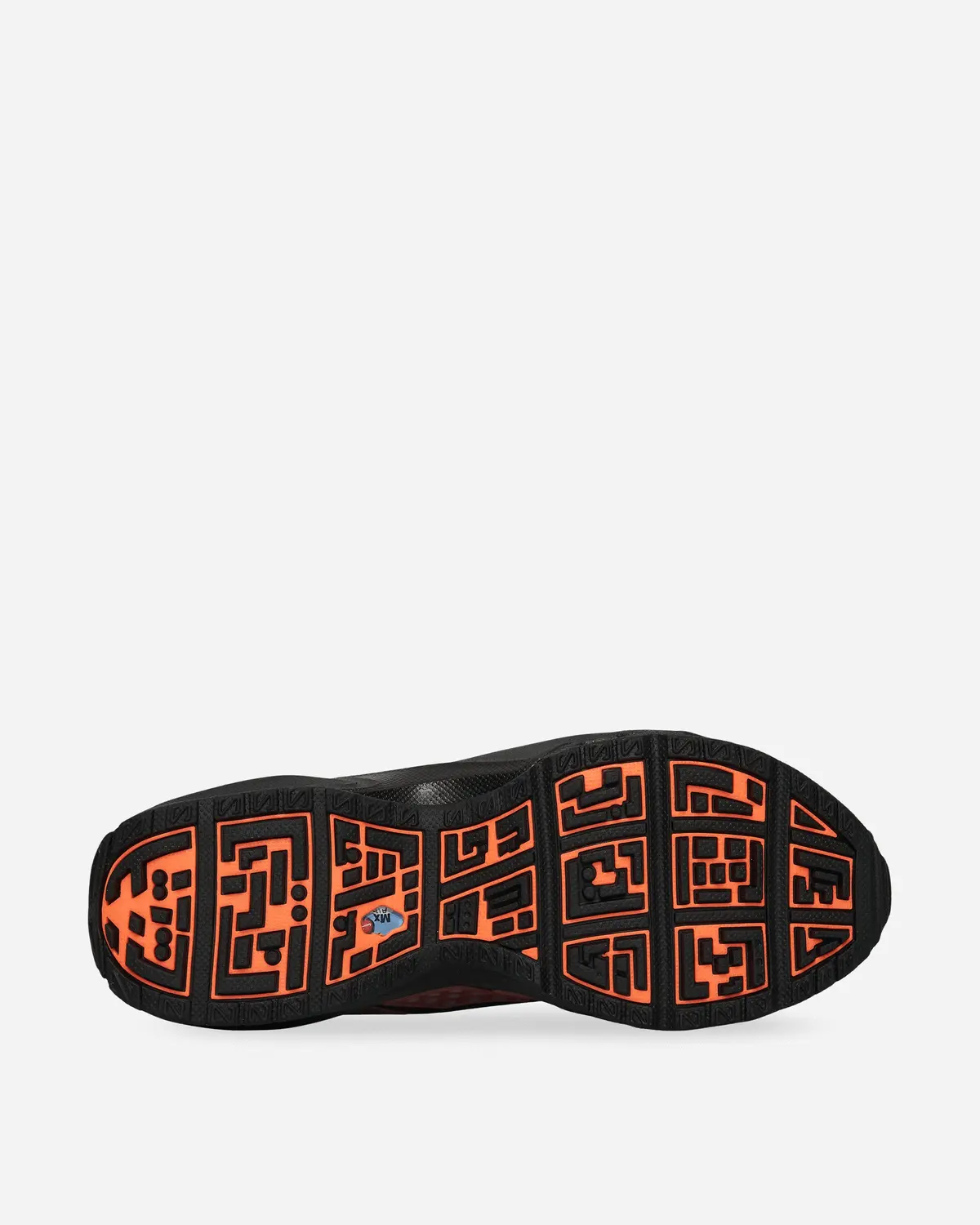Women's Air Max Sndr Gore-Tex Sneakers Fire Red / Dark Smoke Grey 6