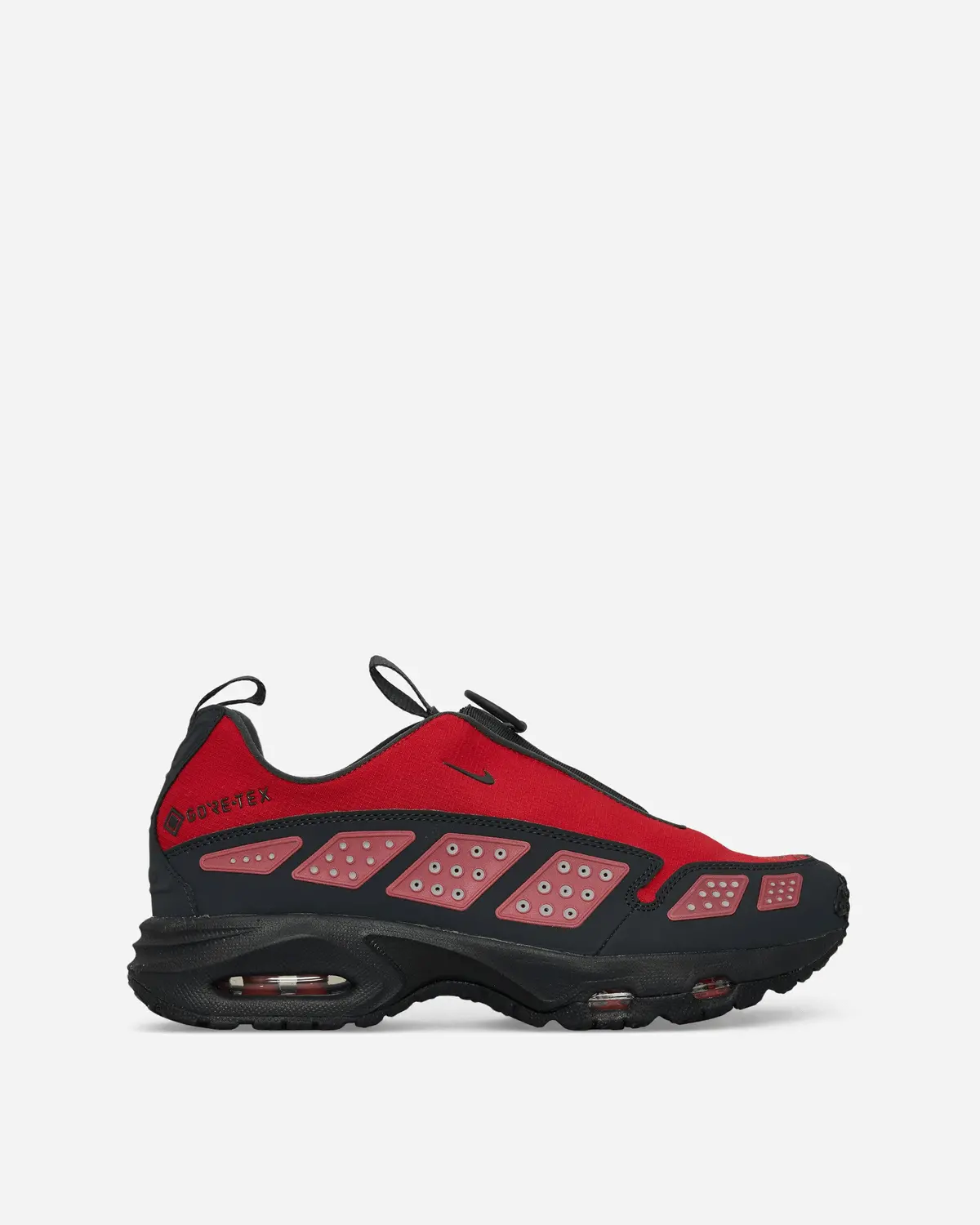 Women's Air Max Sndr Gore-Tex Sneakers Fire Red / Dark Smoke Grey 1