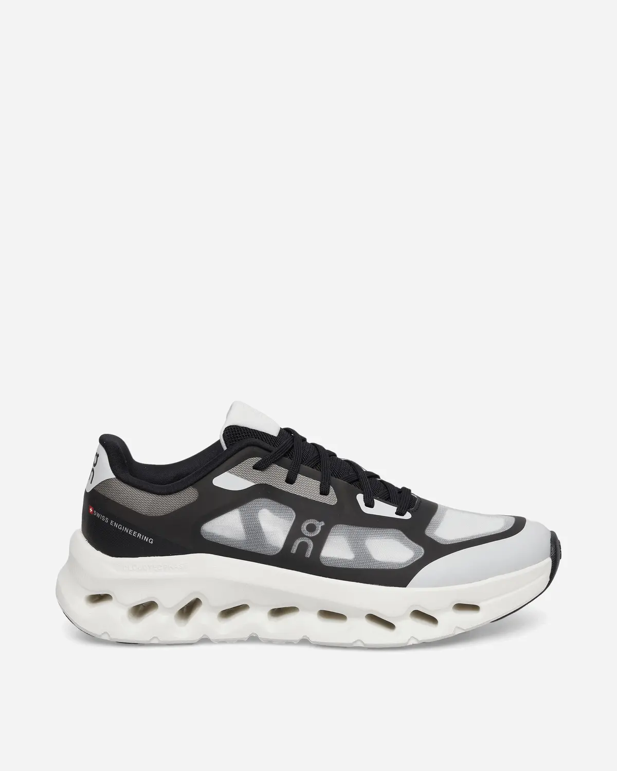 Cloudtilt Remix Sneakers Black / Ivory 1