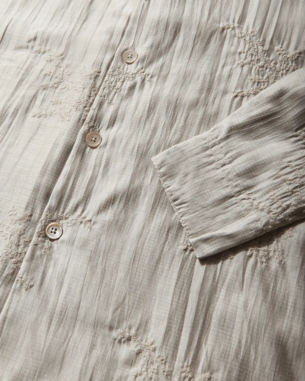 Men's Beyond Shirt Champagne 3