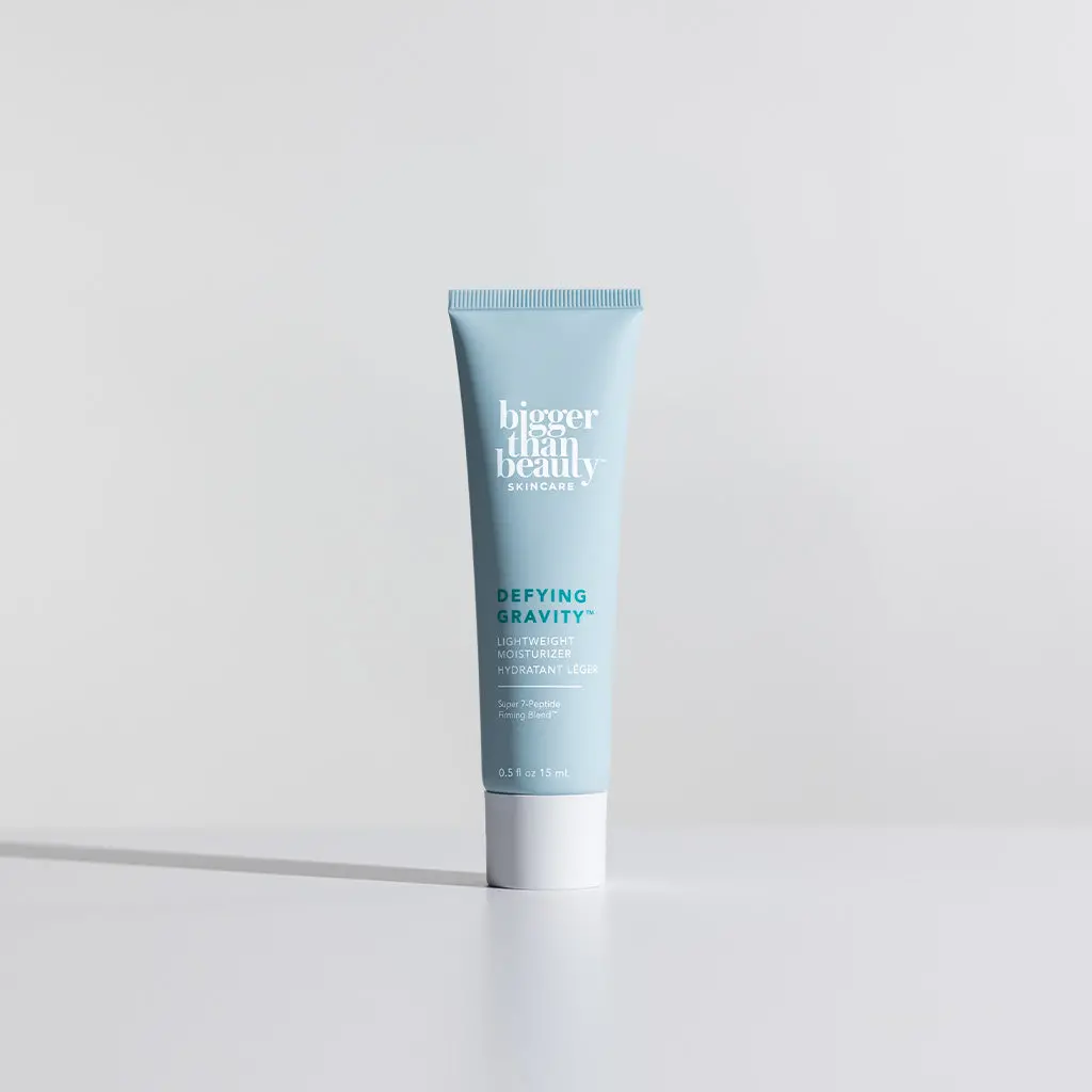 Deluxe Defying Gravity™ Lightweight Hydration Moisturizer 1