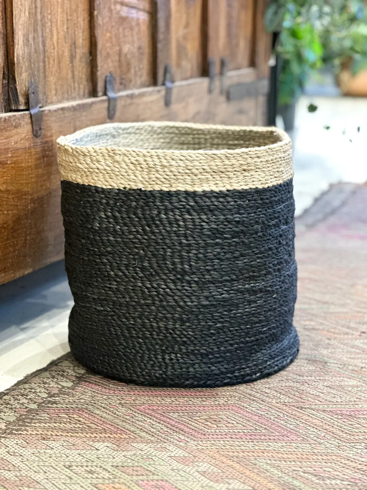 Large Charcoal/Natural Jute Round Basket 1