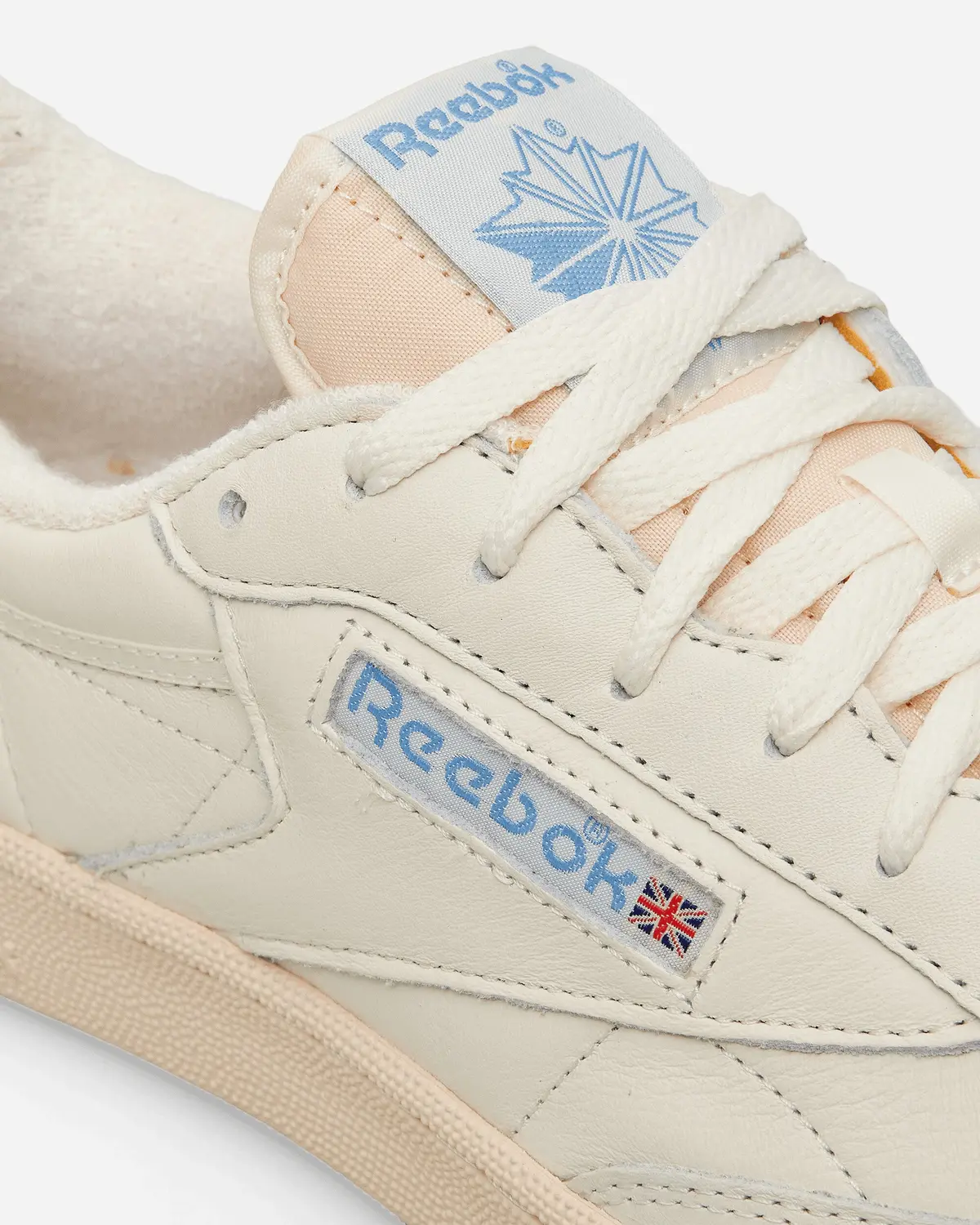 Club C 85 Vintage Sneakers Chalk / Alabaster / Essential Blue 6