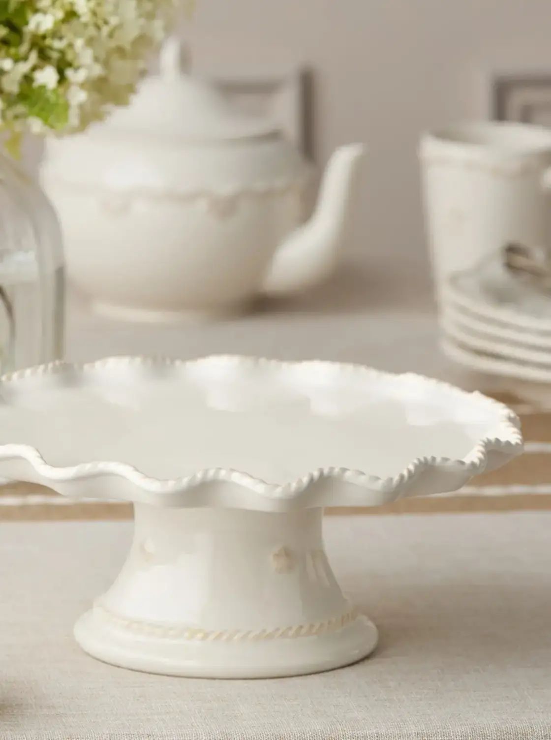 Scalloped Cake Stand 2