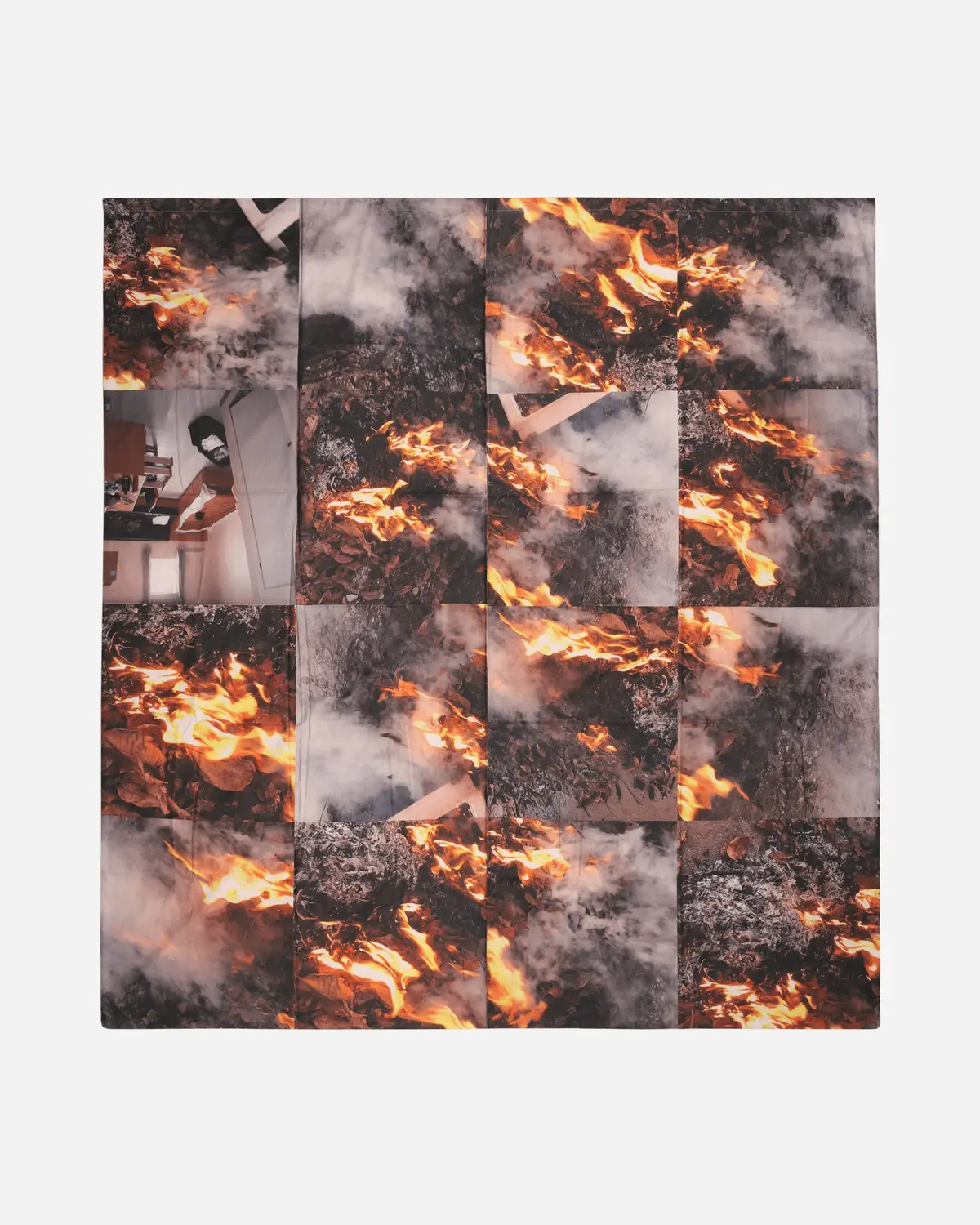 Fire Bedsheet Multicolor 2
