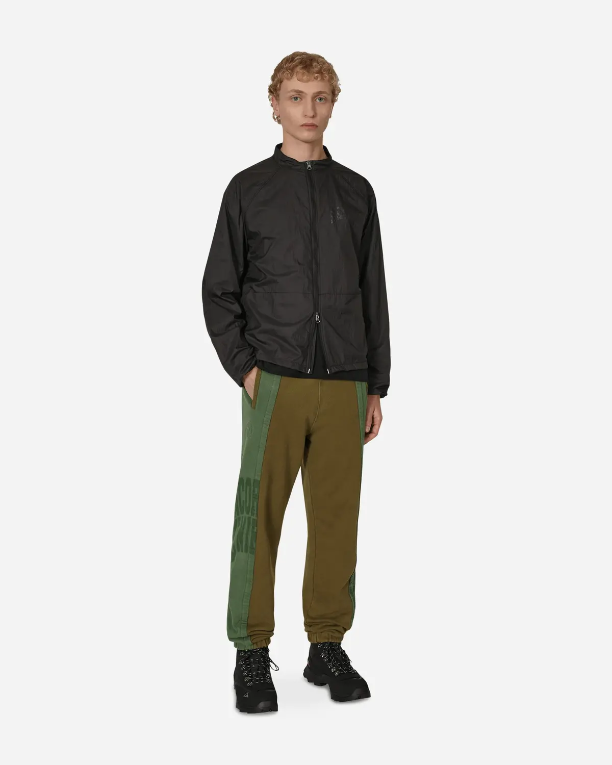 Packable Windbreaker Black 4