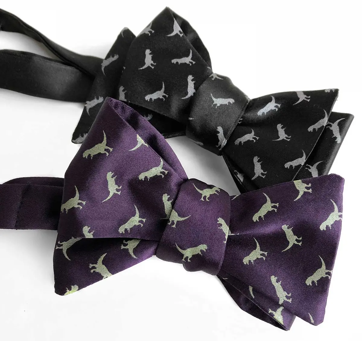 T-Rex Print Bow Tie, Tyrannosaurus Tiny Dinosaur Tie 1